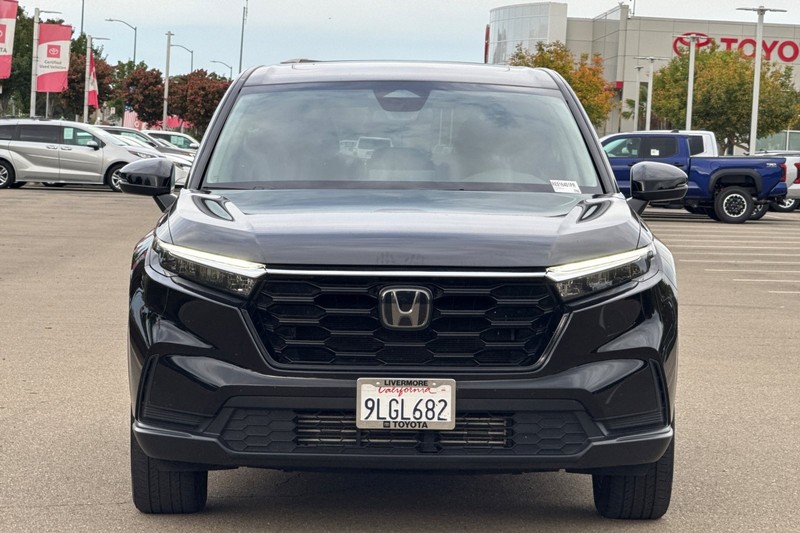 Honda CR-V Vehicle Full-screen Gallery Image 09