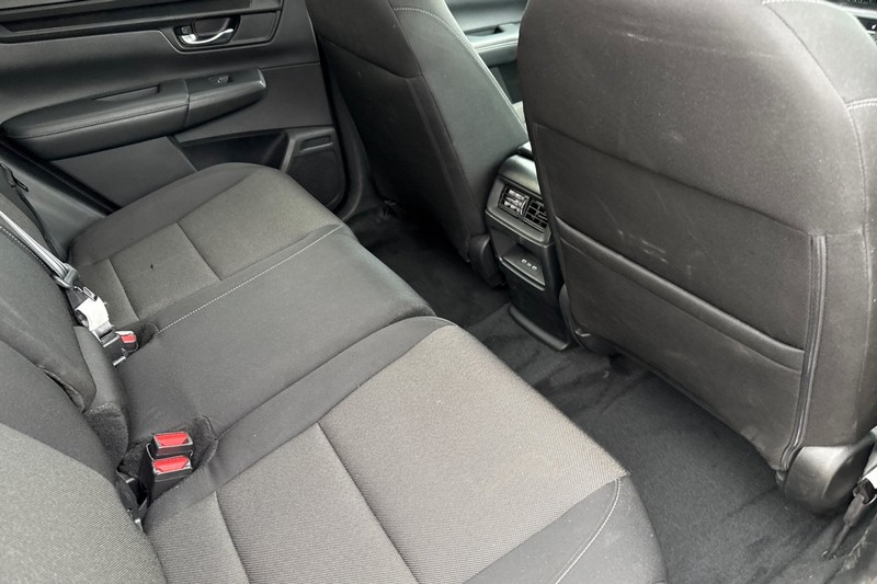 Honda CR-V Vehicle Full-screen Gallery Image 18