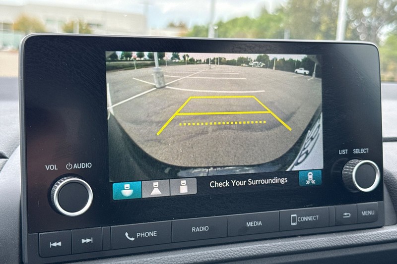 Honda CR-V Vehicle Full-screen Gallery Image 27