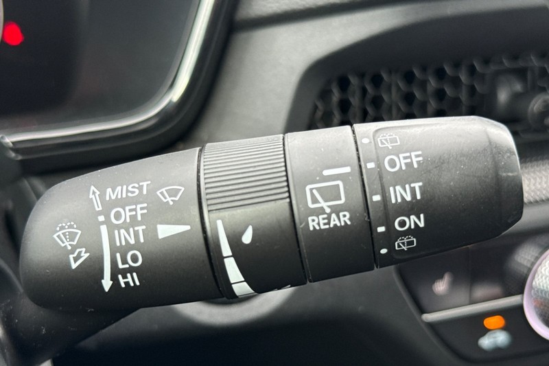 Honda CR-V Vehicle Full-screen Gallery Image 39