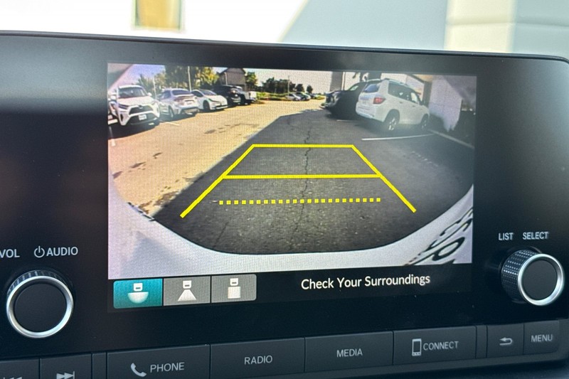 Honda HR-V Vehicle Full-screen Gallery Image 27