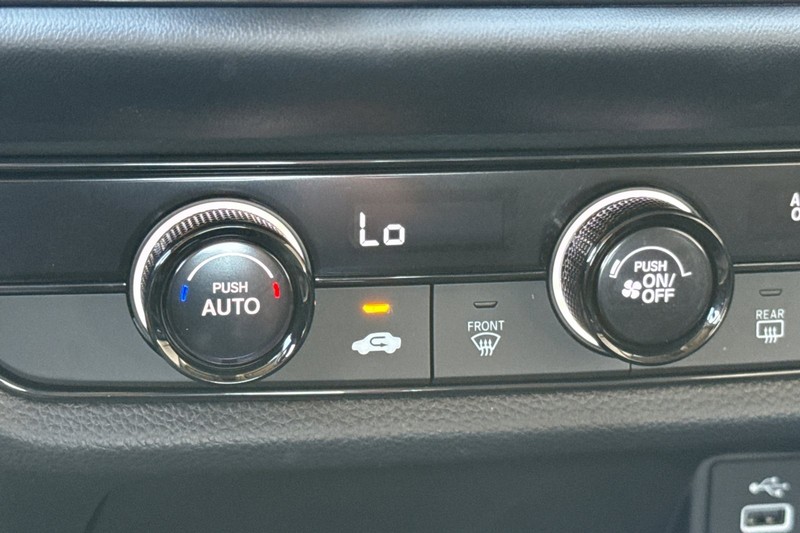 Honda HR-V Vehicle Full-screen Gallery Image 29