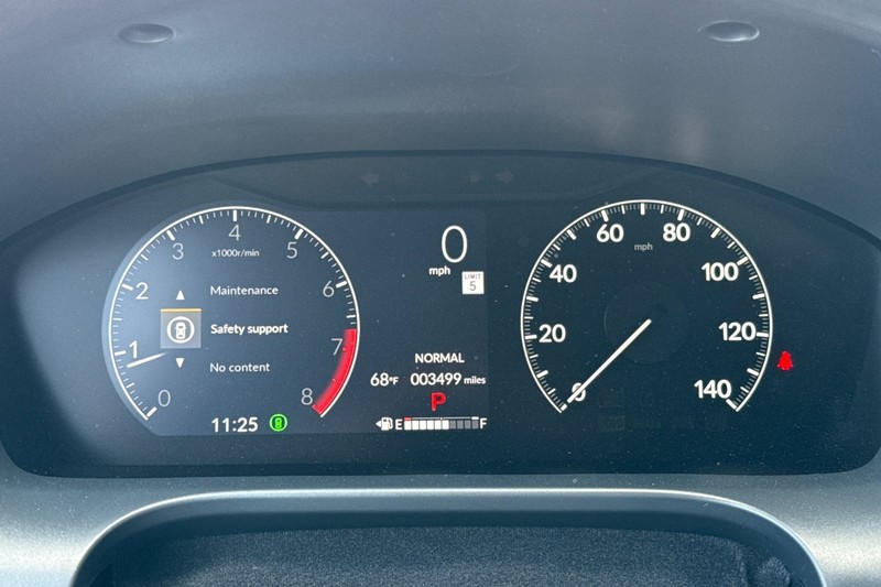 Honda HR-V Vehicle Full-screen Gallery Image 39