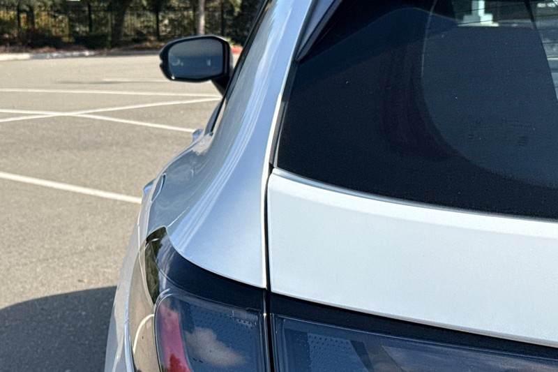 Honda HR-V Vehicle Full-screen Gallery Image 49