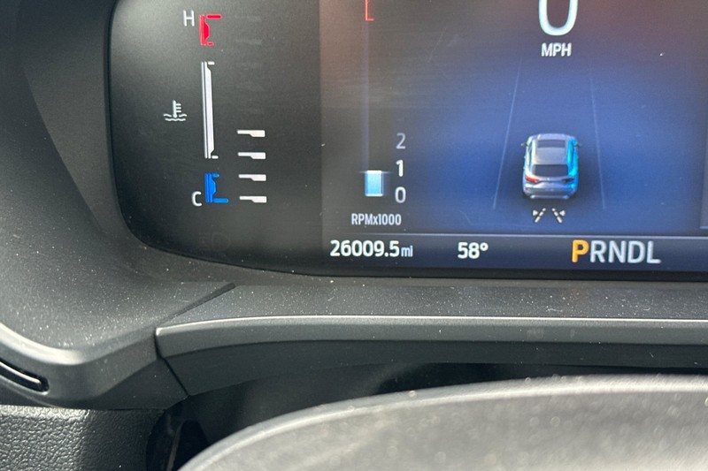 Ford Escape Vehicle Full-screen Gallery Image 42