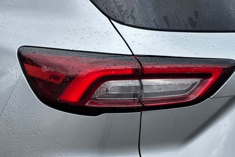 Ford Escape Vehicle Full-screen Gallery Image 49