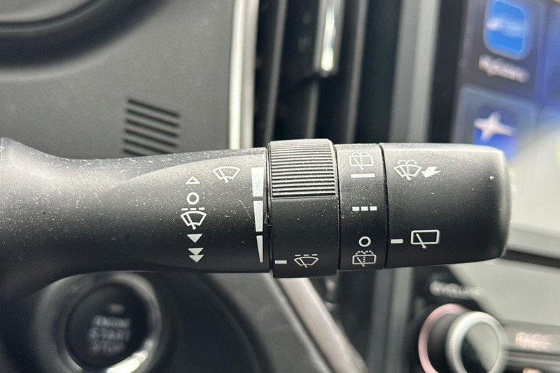 Subaru Forester Vehicle Full-screen Gallery Image 40