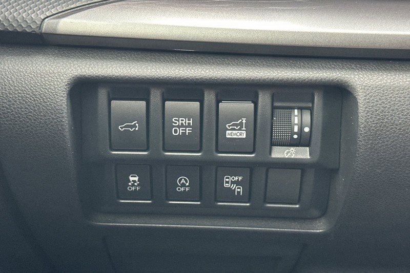 Subaru Forester Vehicle Full-screen Gallery Image 43