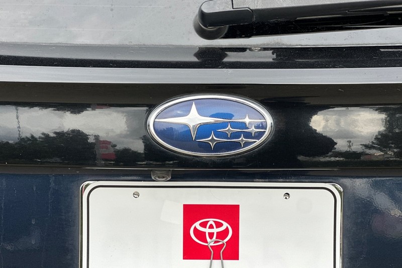 Subaru Forester Vehicle Full-screen Gallery Image 50