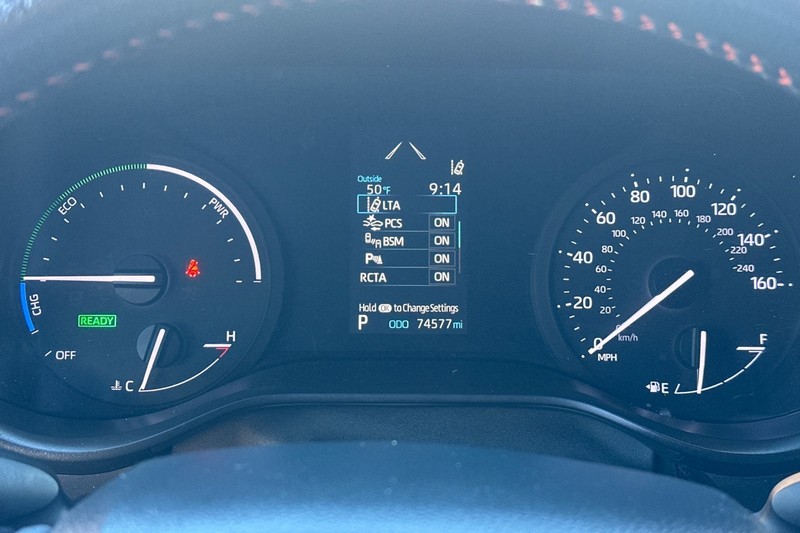 Toyota Sienna Vehicle Full-screen Gallery Image 42