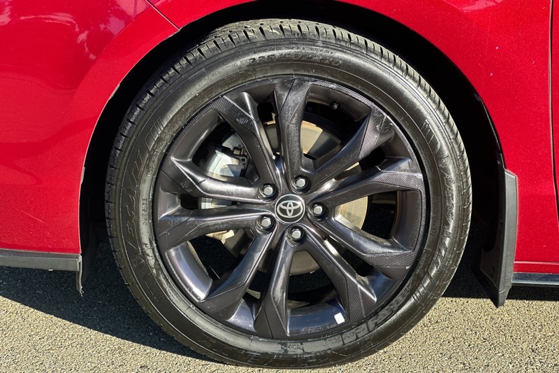 Toyota Sienna Vehicle Full-screen Gallery Image 47