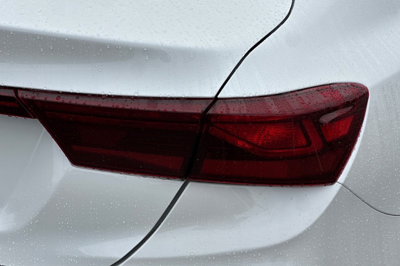 Kia Forte Vehicle Full-screen Gallery Image 47