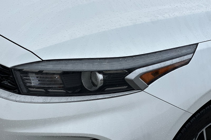 Kia Forte Vehicle Full-screen Gallery Image 49