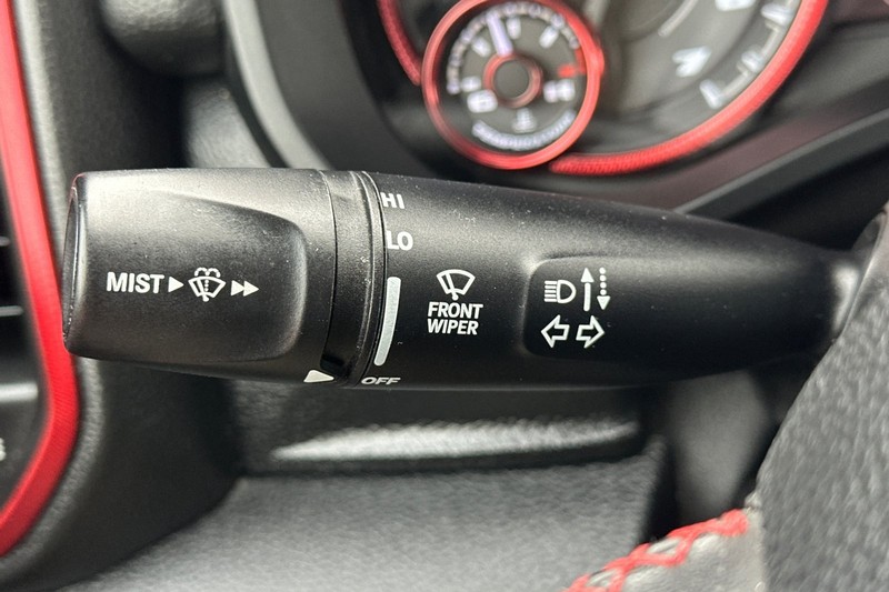 Ram 1500 Vehicle Full-screen Gallery Image 36