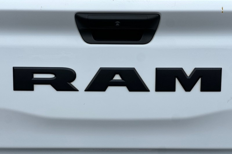 Ram 1500 Vehicle Full-screen Gallery Image 48