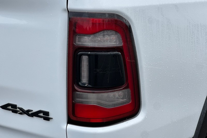 Ram 1500 Vehicle Full-screen Gallery Image 49