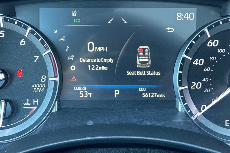 Toyota Highlander Vehicle Full-screen Gallery Image 42