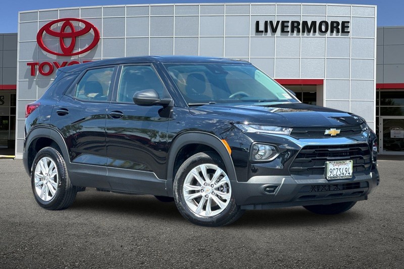 Chevrolet Trailblazer Vehicle Full-screen Gallery Image 02