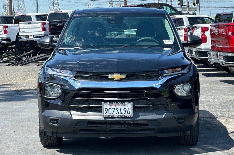 Chevrolet Trailblazer Vehicle Full-screen Gallery Image 09