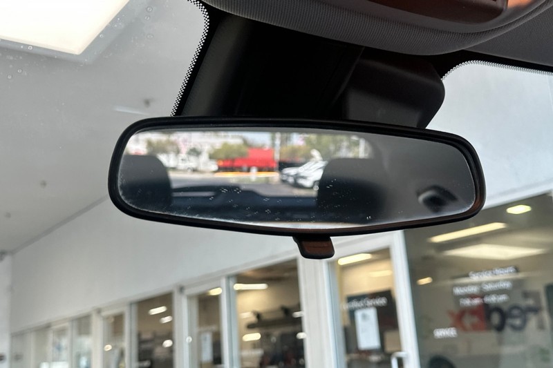 Chevrolet Trailblazer Vehicle Full-screen Gallery Image 25