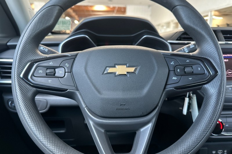 Chevrolet Trailblazer Vehicle Full-screen Gallery Image 34