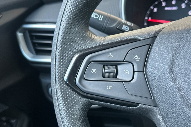 Chevrolet Trailblazer Vehicle Full-screen Gallery Image 35