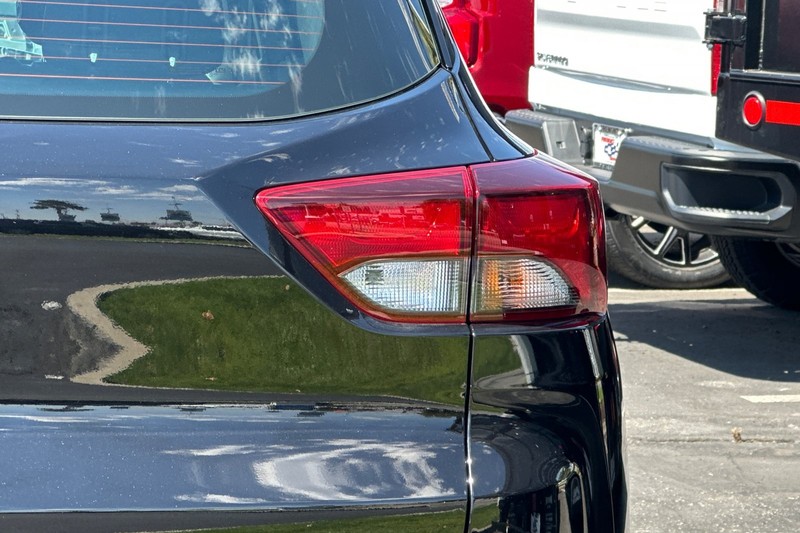 Chevrolet Trailblazer Vehicle Full-screen Gallery Image 48