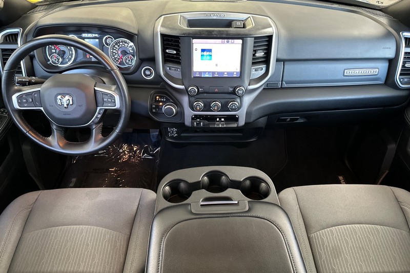 Ram 2500 Vehicle Full-screen Gallery Image 15