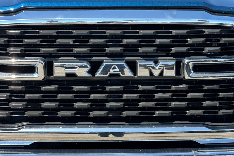 Ram 2500 Vehicle Full-screen Gallery Image 46