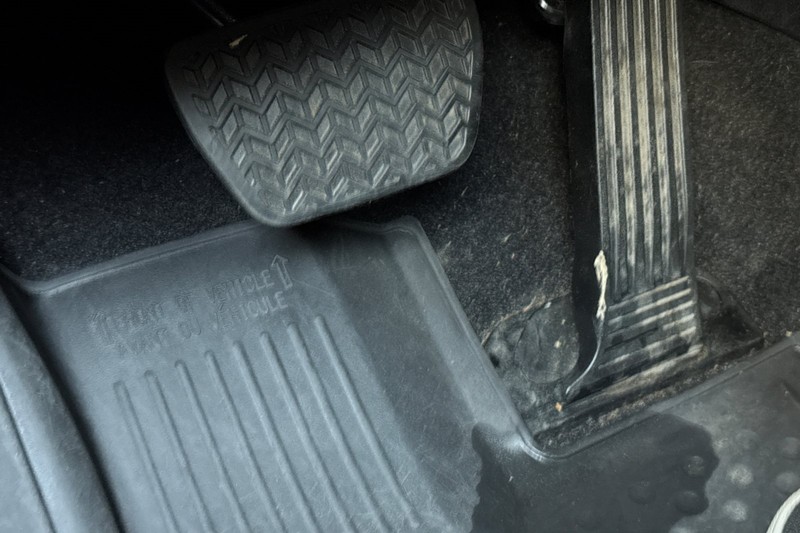 Toyota Highlander Vehicle Full-screen Gallery Image 45