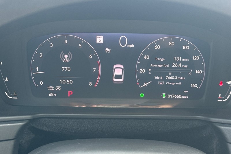 Honda Accord Sedan Vehicle Full-screen Gallery Image 38