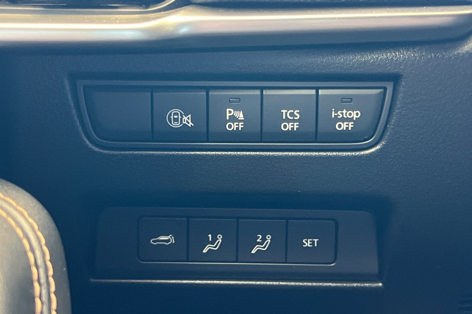 Mazda CX-70 Vehicle Full-screen Gallery Image 41