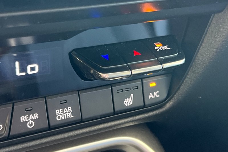 Mazda CX-70 Vehicle Full-screen Gallery Image 29