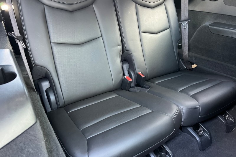 Cadillac XT6 Vehicle Full-screen Gallery Image 17