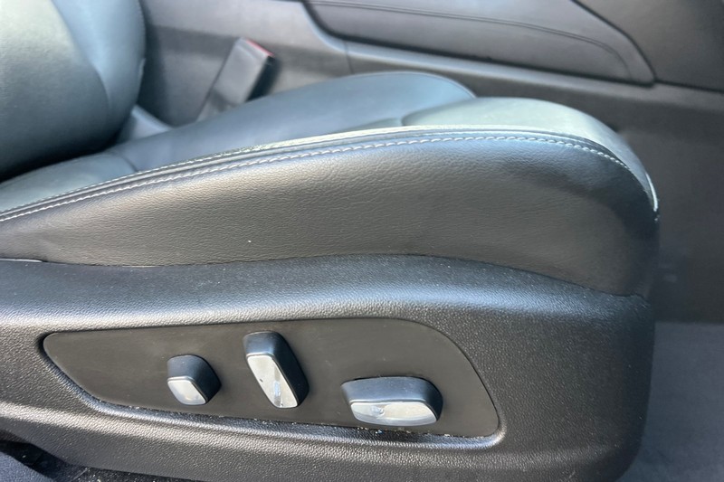 Cadillac XT6 Vehicle Full-screen Gallery Image 23