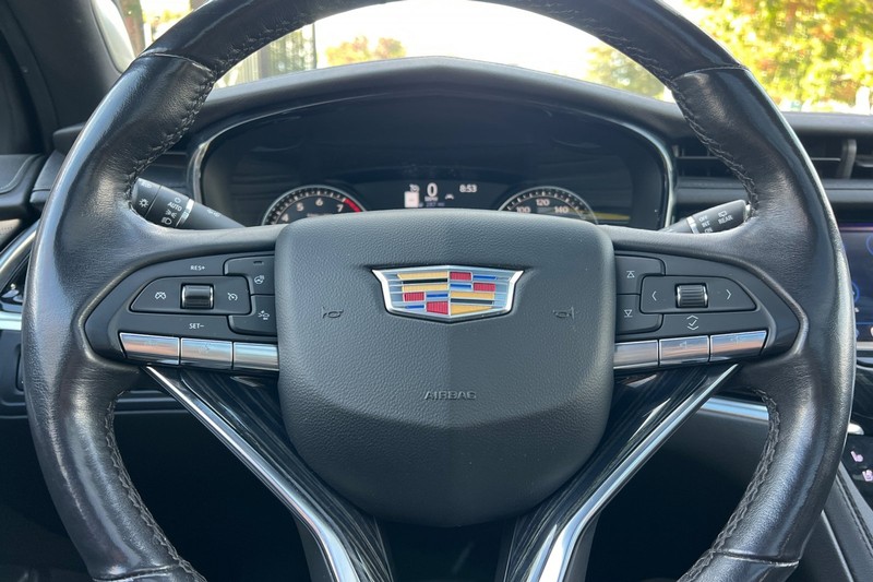 Cadillac XT6 Vehicle Full-screen Gallery Image 36