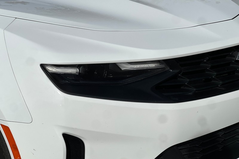 Chevrolet Camaro Vehicle Full-screen Gallery Image 43