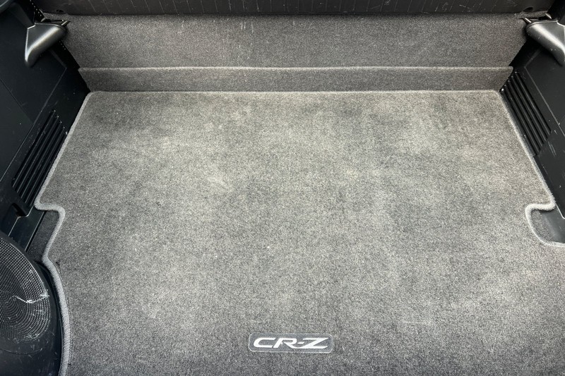 Honda CR-Z Vehicle Full-screen Gallery Image 14