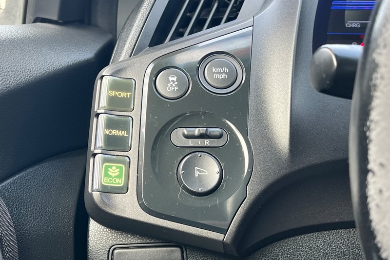 Honda CR-Z Vehicle Full-screen Gallery Image 33