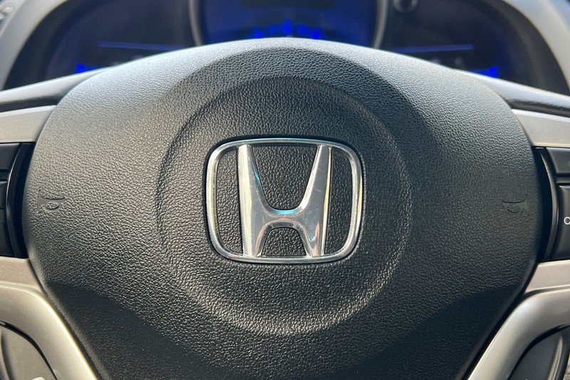 Honda CR-Z Vehicle Full-screen Gallery Image 46