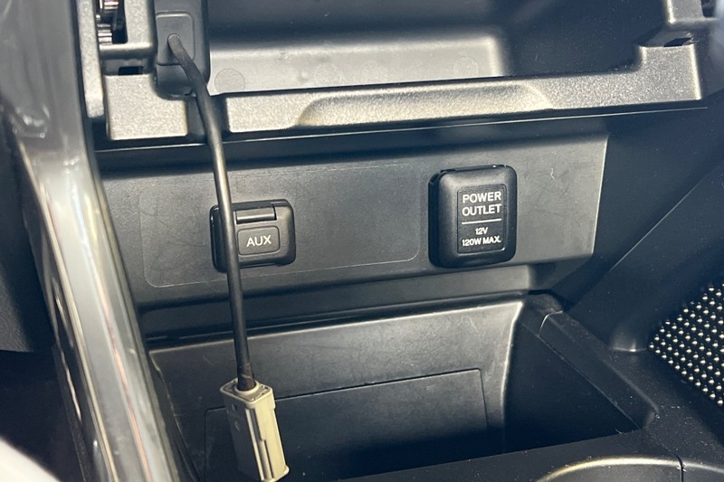 Honda CR-Z Vehicle Full-screen Gallery Image 47