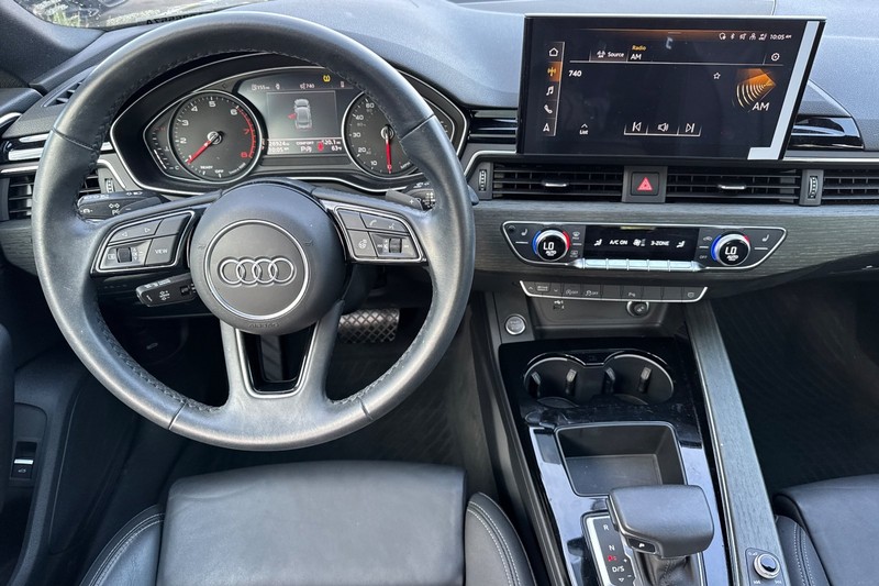 Audi A5 Sportback Vehicle Full-screen Gallery Image 16