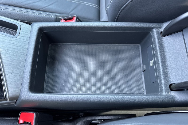 Audi A5 Sportback Vehicle Full-screen Gallery Image 33