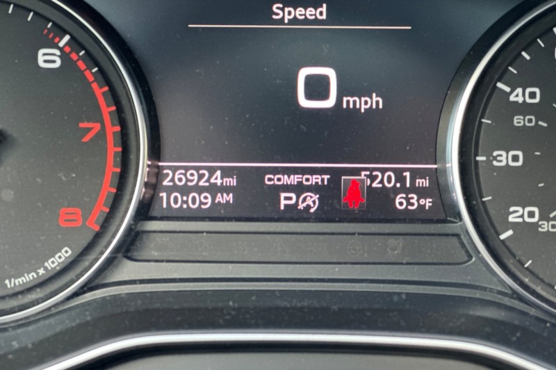 Audi A5 Sportback Vehicle Full-screen Gallery Image 41