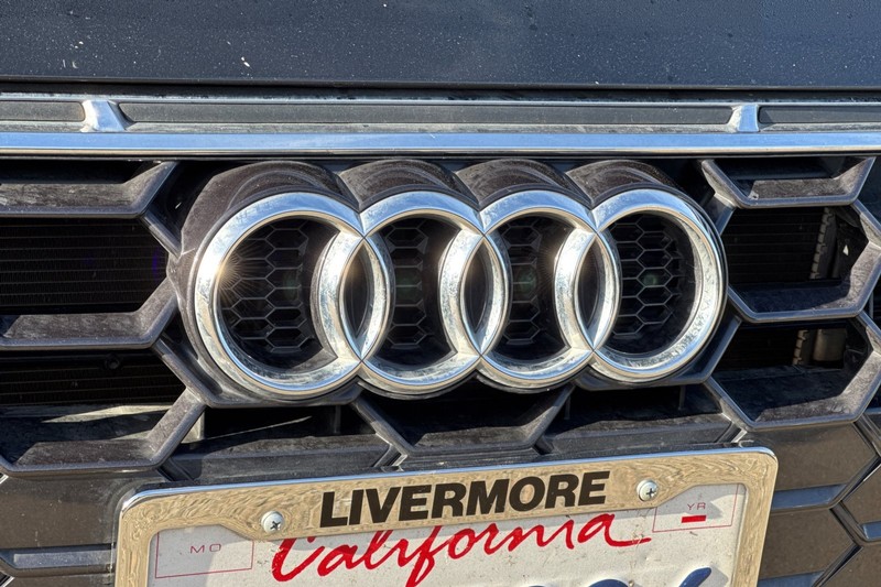 Audi A5 Sportback Vehicle Full-screen Gallery Image 47