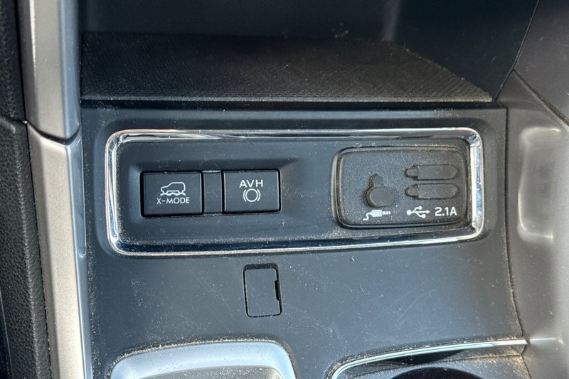 Subaru Ascent Vehicle Full-screen Gallery Image 29