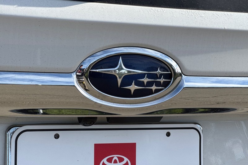 Subaru Ascent Vehicle Full-screen Gallery Image 48