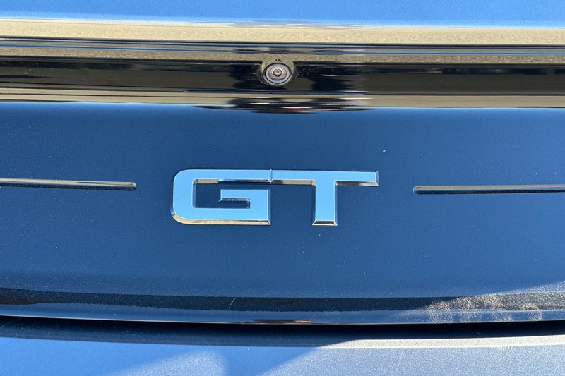 Ford Mustang Vehicle Full-screen Gallery Image 48