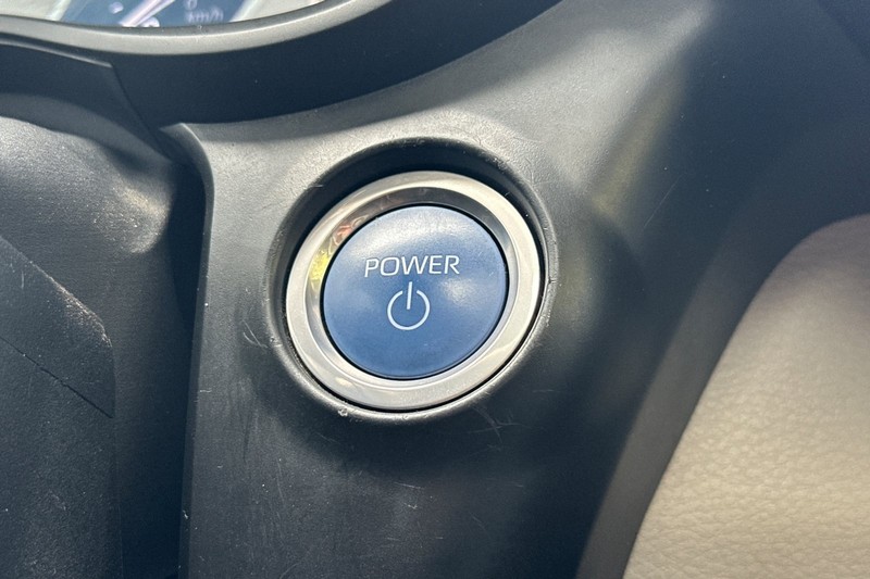 Toyota Sienna Vehicle Full-screen Gallery Image 34