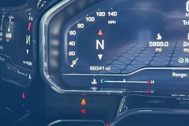 GMC Sierra 1500 Vehicle Full-screen Gallery Image 40